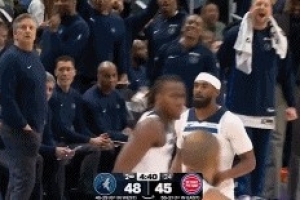 CBA上海vs北京直播
