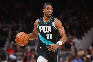 迷失！亨德森27分钟7投0中一分未得 正负值-22