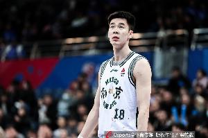 媒体人：白边开外援DPOY先例&国内球员很难了 郭昊文自毁前程落选