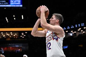 国米官方：恰尔汗奥卢左腿比目鱼肌不适，将在未来几天再次评估