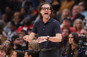 斯奈德：对手高强度对抗 我们没做好赢球所需的细节和执行力