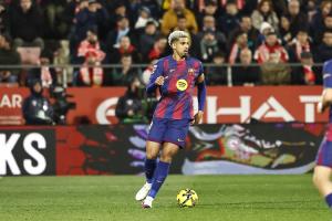 每体：阿劳霍无意离开巴萨，他希望能在世界杯中表现出色重振生涯