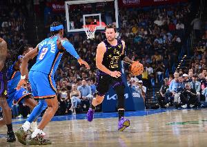 Skip：东契奇带队常规赛被雷霆血虐 次轮他不打的话湖人胜算更大