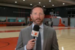 名记：阿门说他不清楚KD感觉如何 或许火箭方面不了解KD发生了啥