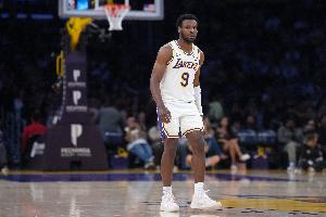 布朗尼：季后赛首分对我意义重大&增强我的信心 这将助力我成长