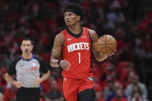 下半场复苏&加时赛沉寂！阿门空砍26分11板4助3断3帽 罚球13中10