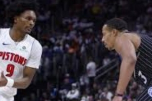 巴黎对阵拜仁首回合名单：登贝莱、阿什拉夫领衔，维蒂尼亚回归