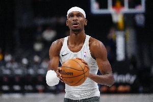 开启进攻模式！亚历山大内外开花连得7分 率队迅速迫近比分