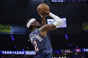 三分都过五成了！雷霆半场三分20中12 太阳20中11不遑多让