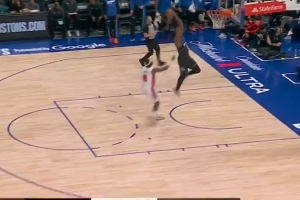 半场战报-掘金60-51森林狼 约基奇13+6+10 卡约11分 兰德尔14分