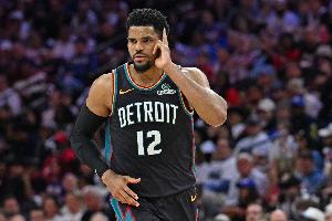 这也能输？活塞全队单场送出18帽 创季后赛历史单场第三高！