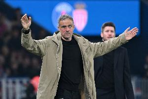 坎宁安两战17失误？活塞主帅：对手疯狂给他上对抗 我们必须帮他