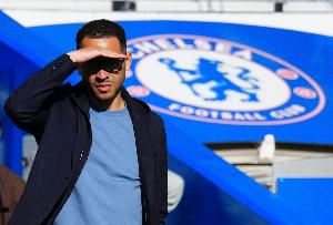 穆尼尔：当年恩里克曾让我替梅西首发，两人沟通后建立了完全信任