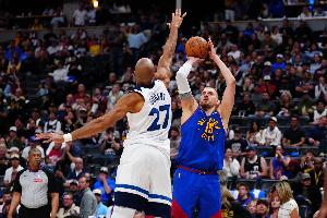 谁能接班？卡塞米罗33场9球生涯最佳 7000万加盟曼联34岁重回巅峰