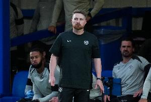 稳健控场！阿杰伊·米切尔首轮场均15分5板3.8助 三分命中率45%