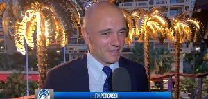 中国乒乓球队全员安全抵达伦敦 正式开启世乒赛团体赛的卫冕之旅