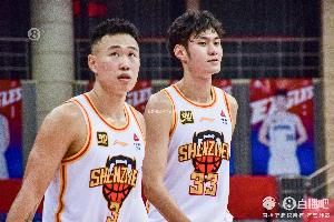 每体：巴萨对巴德吉充满信心，他们不希望这名球员离开