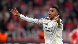 意媒：奥斯梅恩拖欠奔驰9万欧租车费且不归还车辆，被告非法侵占