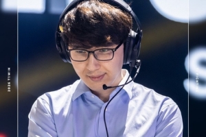 37岁王大雷直播时表示：再进国足？那就臭不要脸了，咱没必要了