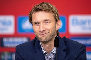 瓦兰谈取胜：我们打出了自己的节奏 大家都站了出来扛起责任