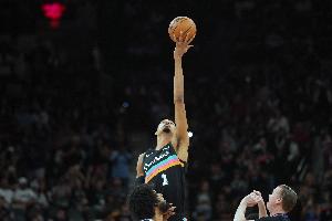 队史已在季后赛交手5次！马刺4次胜出 开拓者仅赢了1次