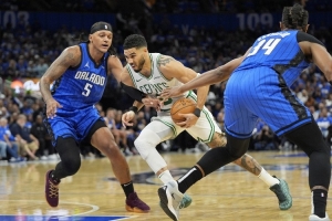 白巧克力：魔术和绿军将会师东决 骑士连打猛龙都得到抢七