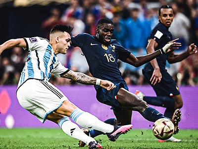 近两个赛季迪亚斯欧冠出场20次赢下18场，两次输球均是对阵巴黎