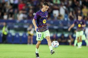 西媒：卡萨多决定听取其他俱乐部的报价，巴萨标价3000万欧元