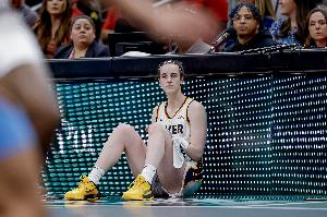 外媒：莫德里奇左脸骨折已完成修复，其手机收到超200条各界信息