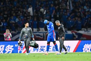 重伤！申花官方：盖伊左脚跟腱断裂，需要尽快进行手术治疗