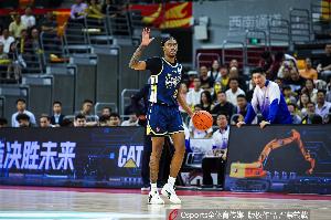 高效！麦考尔12投7中&三分3中2&罚球10中8 得到24分5板4助3断